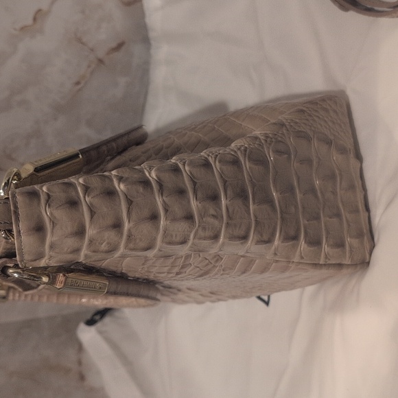 Brahmin Melbourne Ruby Satchel Euc - Picture 9 of 10